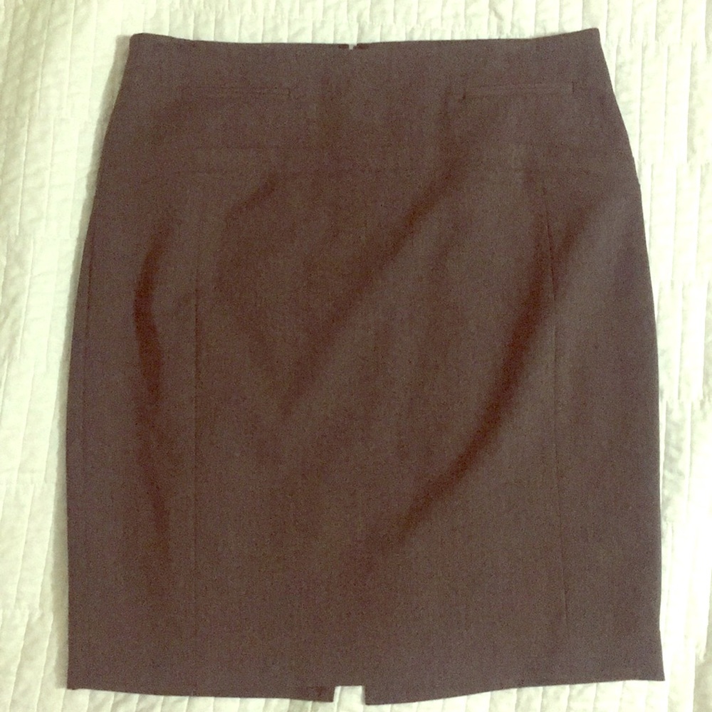 Express suit skirt gray size 2 like new